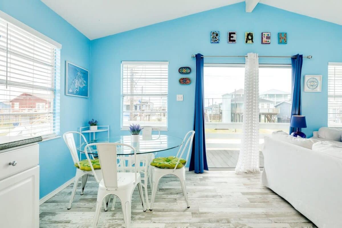 Fun In The Sun! Cozy Beach Pad, Gulf Views And Easy Access To The Sand! Surfside Beach Exterior photo