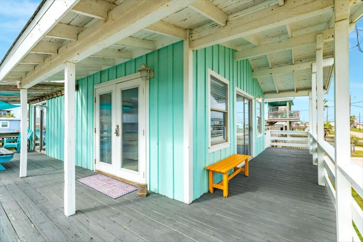 Fun In The Sun! Cozy Beach Pad, Gulf Views And Easy Access To The Sand! Surfside Beach Exterior photo