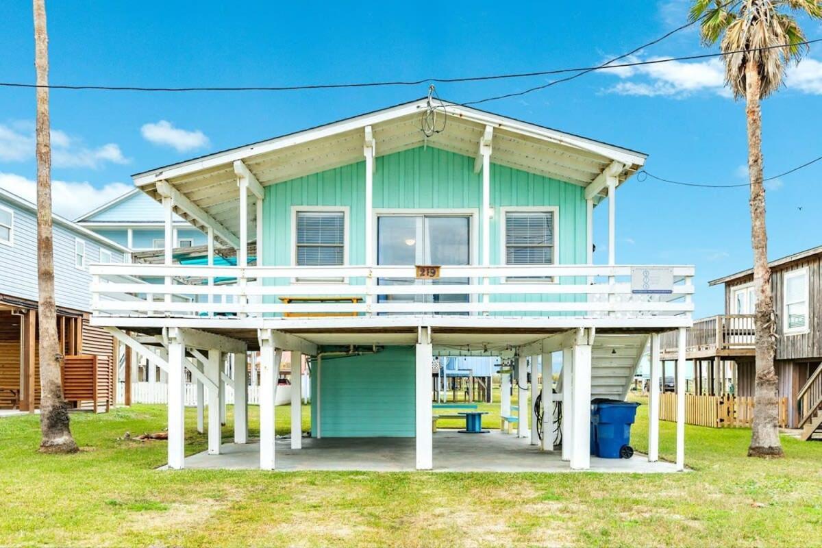 Fun In The Sun! Cozy Beach Pad, Gulf Views And Easy Access To The Sand! Surfside Beach Exterior photo